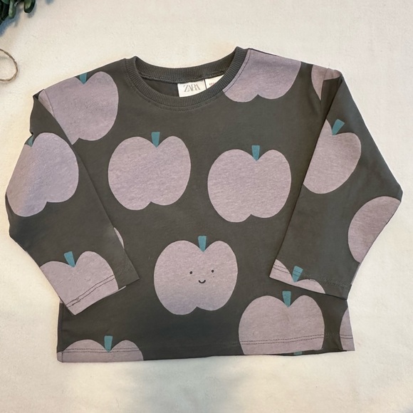 NWT Zara Apple Print T-Shirt size 12-18M ๐ - Picture 3 of 9